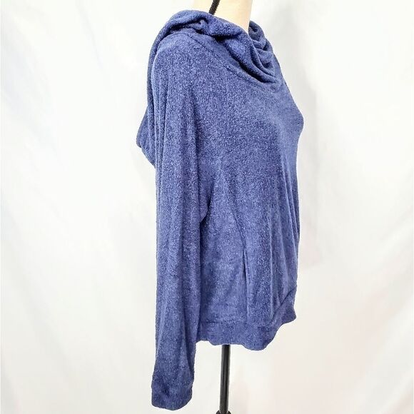 Elan Cowl Neck Hooded Pocket Sweater - Picture 5 of 7